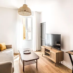 2 Pièces Neuf Au Pied Des Musées - Wifi&parking Gratuit , Grasse France